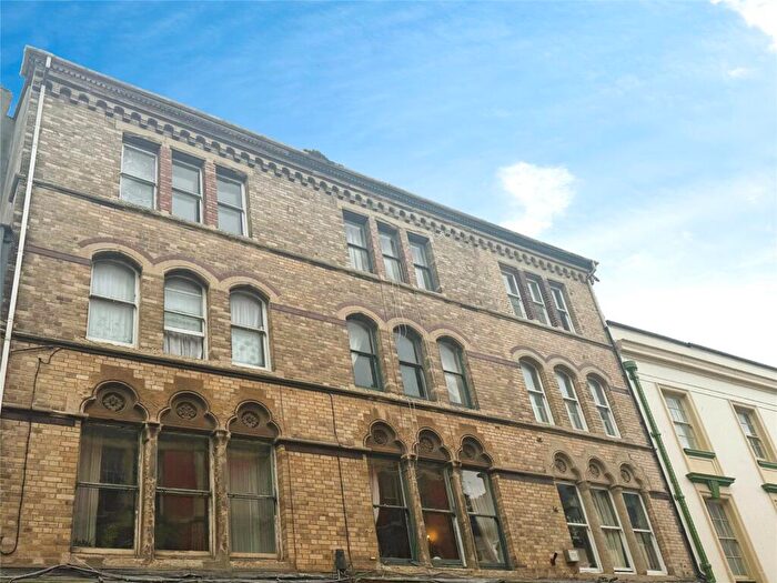 1 Bedroom Flat For Sale In Belvedere Road, Ilfracombe, Devon, EX34