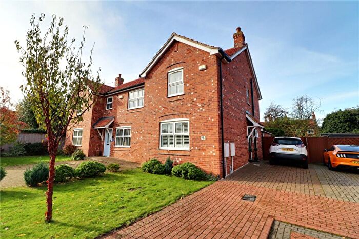 2 Bedroom End Of Terrace House For Sale In Longs Garden, Barton-Upon-Humber, Lincolnshire, DN18