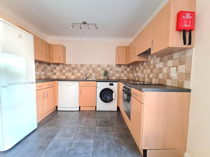 2 Bedroom Property To Rent In Flat, Bentley House, Abbeygate Court, March, PE15