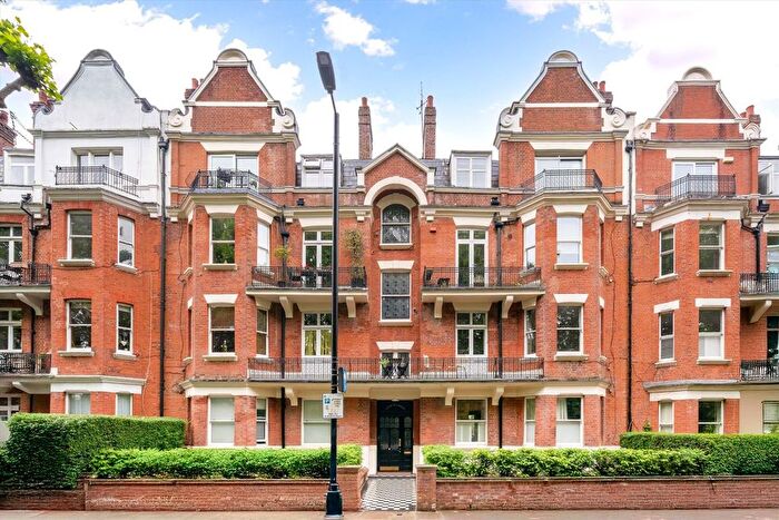 4 Bedroom Flat For Sale In Grantully Road, Maida Vale, W9