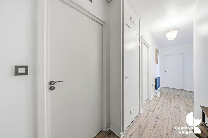 2 Bedroom Property For Sale In Calderwood Street, London, SE18