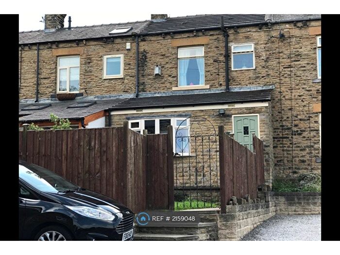 2 Bedroom Terraced House To Rent In New Rd, Wakefield, WF4