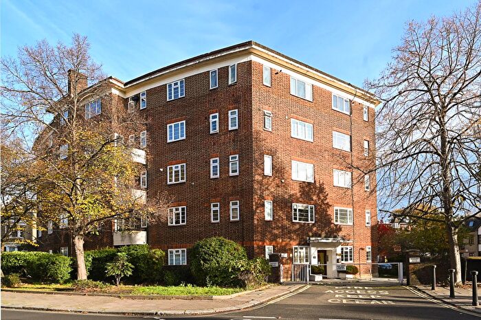 2 Bedroom Flat For Sale In West End Lane, London, NW6