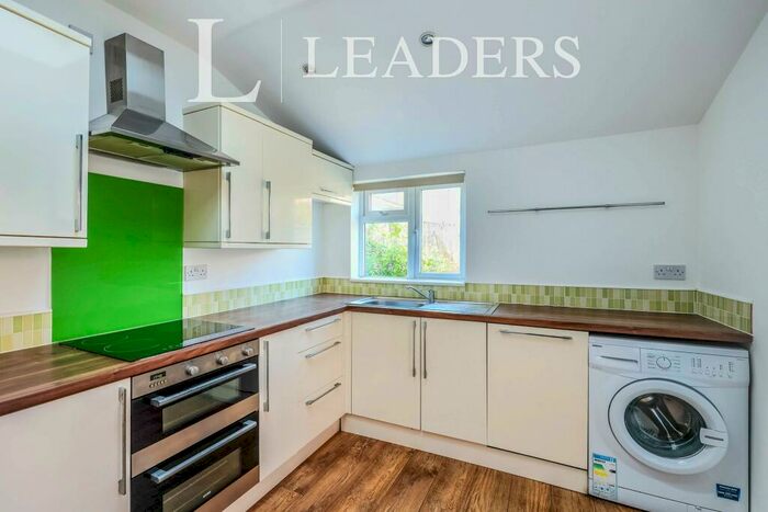 2 Bedroom Terraced House To Rent In Carnarvon Road, Portsmouth, PO2