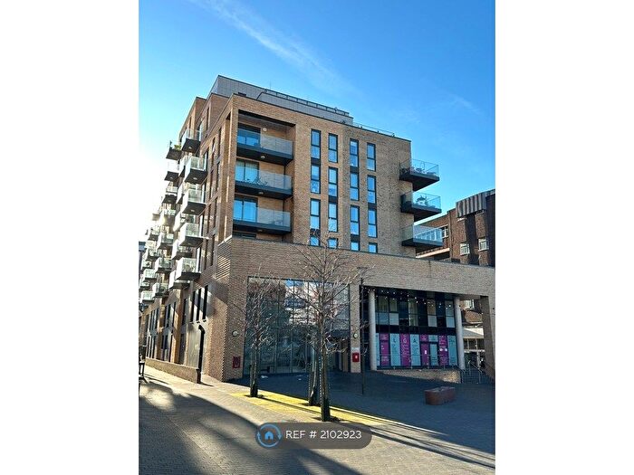 2 Bedroom Flat To Rent In Homefield Rise, Orpington, BR6