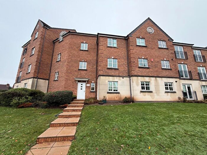 2 Bedroom Apartment For Sale In Hamstead Road, Great Barr, Birmingham, B43