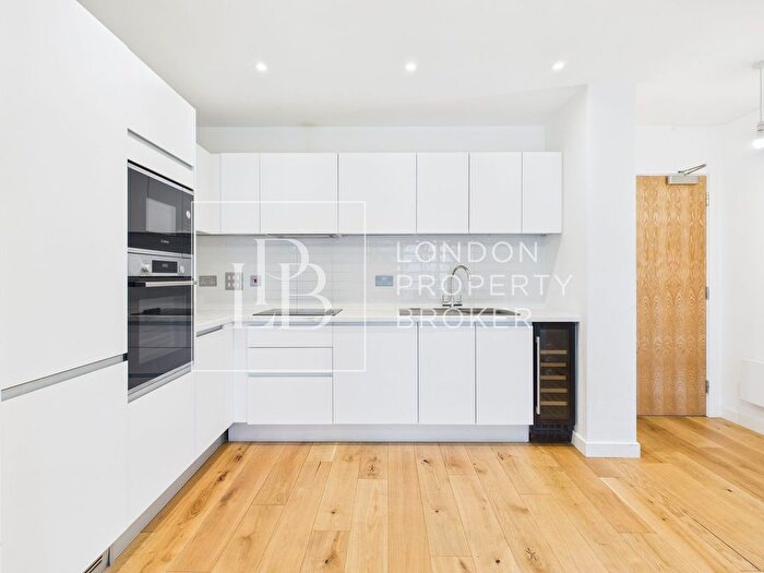 2 Bedroom Flat For Sale In Windmill Street, Birmingham, B1