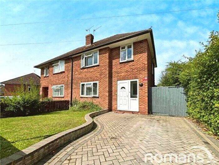 3 Bedroom Semi-Detached House To Rent In Worsley Road, Frimley, Camberley, Surrey, Uk, GU16