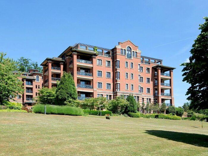 3 Bedroom Flat To Rent In Sudbury Hill, Harrow On The Hill, Harrow, HA1