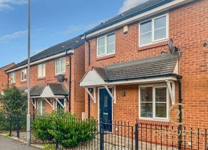 3 Bedroom Semi-Detached House To Rent In Lightstream Drive, Hunts Cross, L24