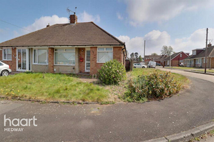 2 Bedroom Semi-Detached Bungalow To Rent In Romsey Close, Rochester, ME2