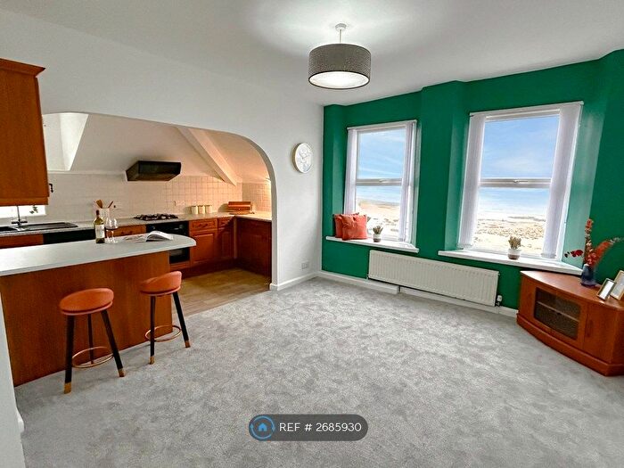 2 Bedroom Flat To Rent In Lancashire Street, Morecambe, LA4