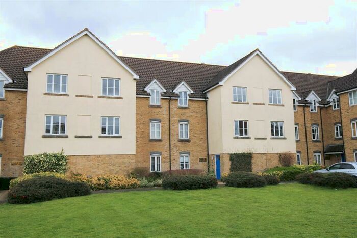 2 Bedroom Apartment To Rent In Mercer Close, Larkfield, Aylesford, ME20