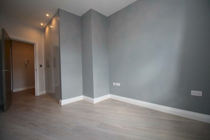 2 Bedroom Apartment To Rent In St Ives Road Maidenhead Berkshire, SL6