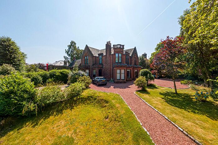 3 Bedroom Apartment For Sale In Sherbrooke Avenue, Pollokshields, Glasgow, G41