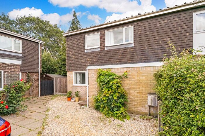 3 Bedroom Semi-Detached House For Sale In Ashleigh Gardens, Wymondham, NR18