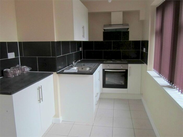 2 Bedroom Flat To Rent In 44 King Street, Bedworth, Warwickshire CV12
