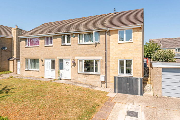 5 Bedroom Semi Detached House For Sale In Conygar Road, Tetbury, GL8