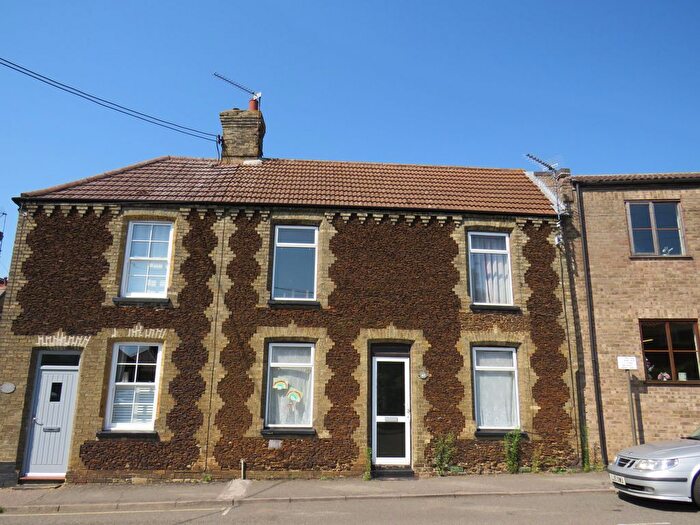3 Bedroom Terraced House To Rent In Priory Road, Downham Market, PE38