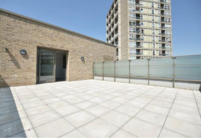 2 Bedroom Flat To Rent In Lanark Road, London, W9
