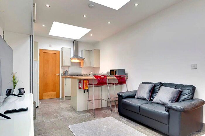 1 Bedroom Flat To Rent In Mill Road, CB1