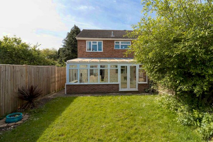 3 Bedroom Semi-Detached House To Rent In Canberra Road, Worthing, BN13