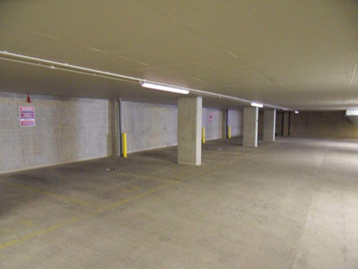 Garage / Parking To Rent In Stonegate House, Stone Street, Bradford, West Yorkshire, BD1