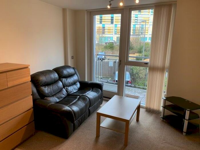 1 Bedroom Apartment To Rent In Langley Walk, Park Central, Birmingham, B15