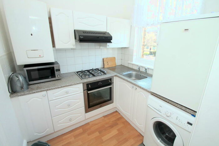 1 Bedroom Flat To Rent In Westbourne Drive, London, SE23