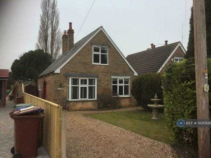 3 Bedroom Detached House To Rent In Laburnum Avenue, Grimsby, DN37