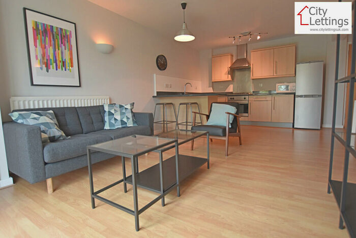2 Bedroom Apartment To Rent In Portland Square, Arboretum, NG7