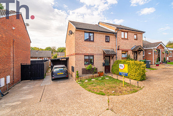 3 Bedroom Semi-Detached House For Sale In Wootton Bridge, Ryde, Isle Of Wight, PO33