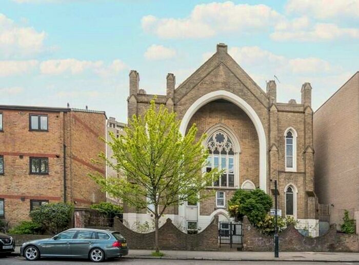 2 Bedroom Character Property To Rent In Chapelgate, Hackney Road, Shoreditch, E2