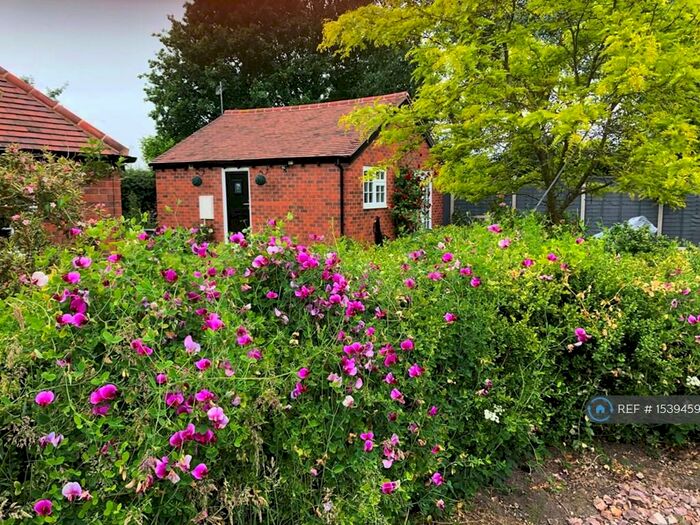 1 Bedroom Bungalow To Rent In Five Ways Road, Warwick, CV35