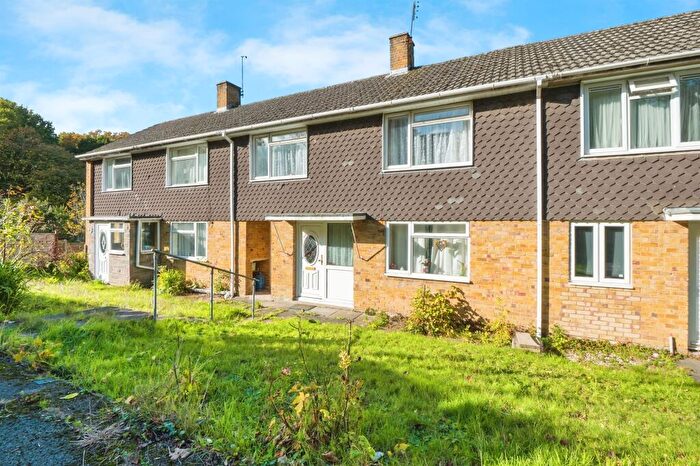 3 Bedroom Terraced House For Sale In Vanguard Road, Southampton, SO18