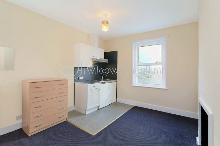 Studio To Rent In Whiteley Road, Gipsy Hill, SE19