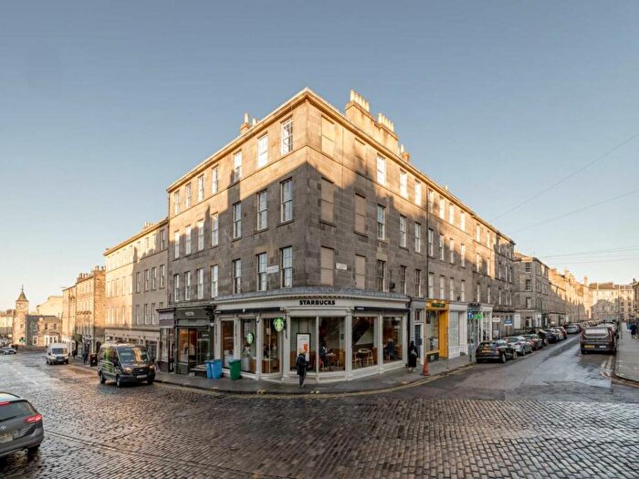 2 Bedroom Flat To Rent In St Stephen Street, Stockbridge, Edinburgh, EH3
