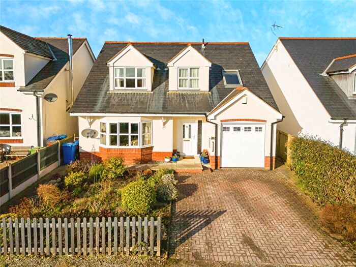 4 Bedroom Detached House For Sale In Bryn Artro Avenue, Tafarn-y-Gelyn, Llanferres, Mold, CH7