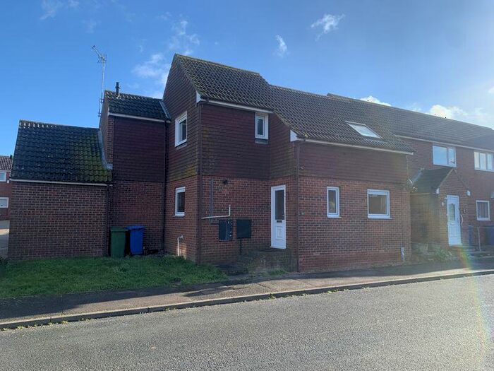 2 Bedroom Terraced House To Rent In Lovell Road, Sheerness, ME12