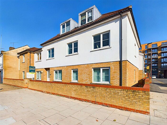 1 Bedroom Flat To Rent In Bedfont Lane, Feltham, TW14