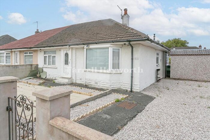 2 Bedroom Bungalow For Sale In Woodlands Drive, Heysham, Morecambe, LA3