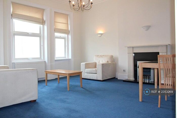 2 Bedroom Flat To Rent In Belsize Park Gardens, London, NW3