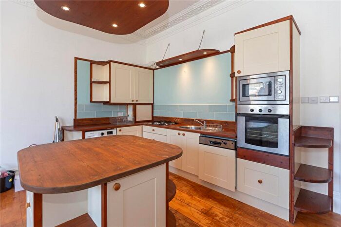 2 Bedroom Apartment To Rent In Clifton Park Road, Clifton, Bristol, BS8