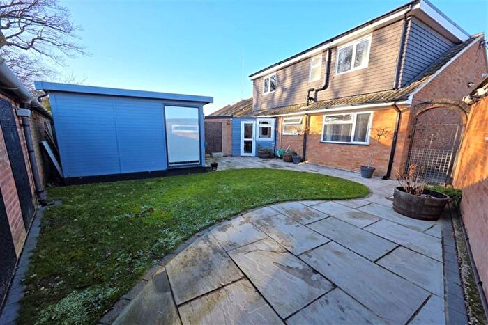4 Bedroom Semi-Detached House For Sale In Conies Road, Halstead, CO9