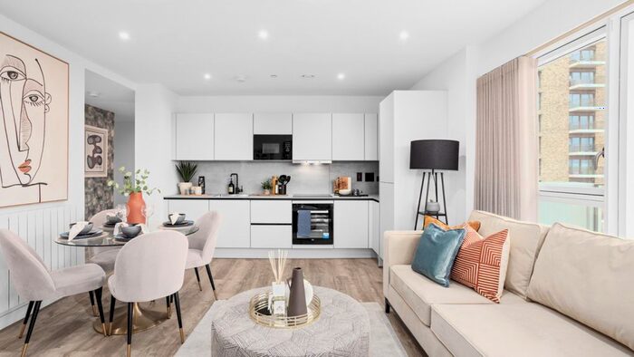 2 Bedroom Flat For Sale In Pegler Square, Kidbrooke Village, Greenwich, London, SE3