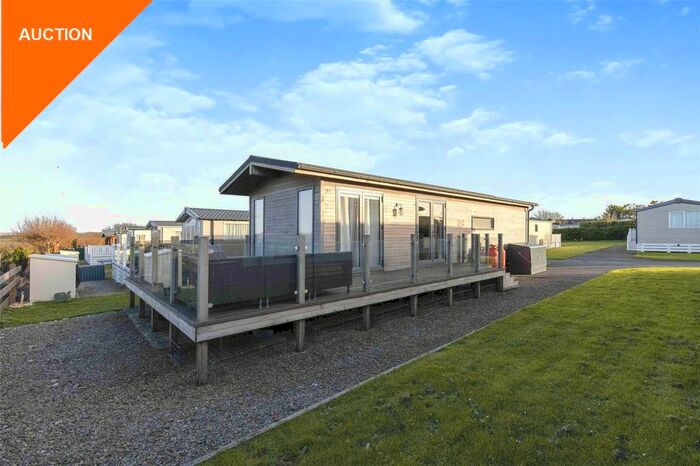 2 Bedroom Property For Sale In The Retreats, Padstow Holiday Park, Padstow, PL28