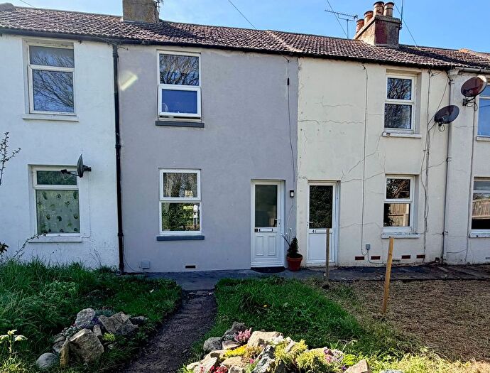 2 Bedroom Terraced House For Sale In All Saints Avenue, Margate, CT9