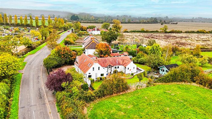 4 Bedroom Detached Bungalow For Sale In Owthorpe Lane, Kinoulton, Nottinghamshire, NG12