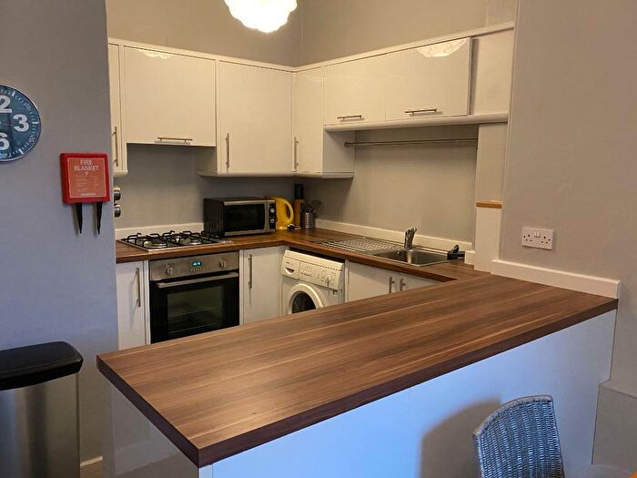 1 Bedroom Flat To Rent In Orwell Place, Dalry, Edinburgh, EH11