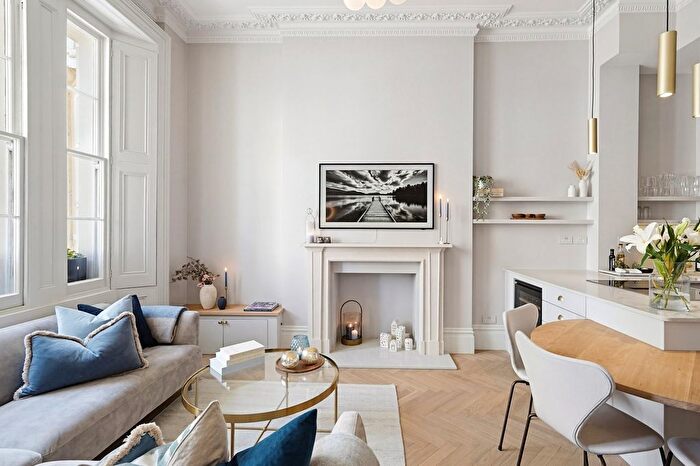 2 Bedroom Flat For Sale In St. Georges Drive, Pimlico, SW1V